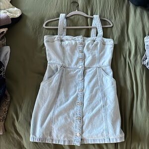 Levi’s Drea Dress in Cool Pool color